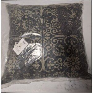 Mina Victory Life Styles Distress Damask Throw Pillow, Grey, 22X22